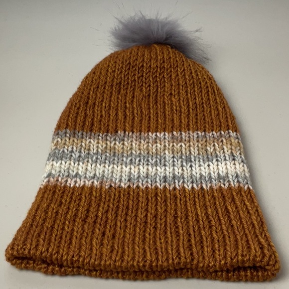 Fall Knitted Beanie w/ Pom Pom and Tag, Adult Size, Rust, Beige, Cream, Grey - Picture 8 of 10